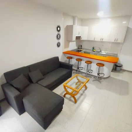 On The Front Line From The Ocean Apartament *